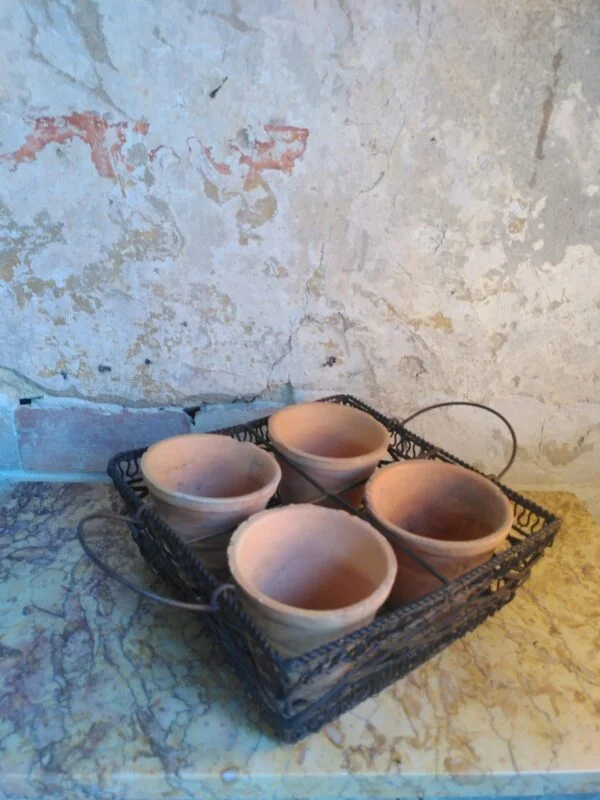 Corbeille métal 4 pots terre cuite