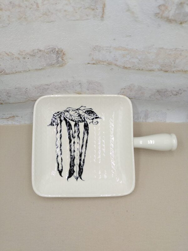 Plat carré vintage avec manche, décor Haricots