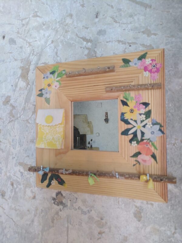 Porte-bijoux décor floral – Image 2