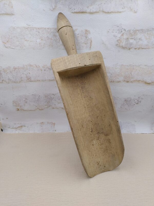 Mesure à grain ancienne en bois