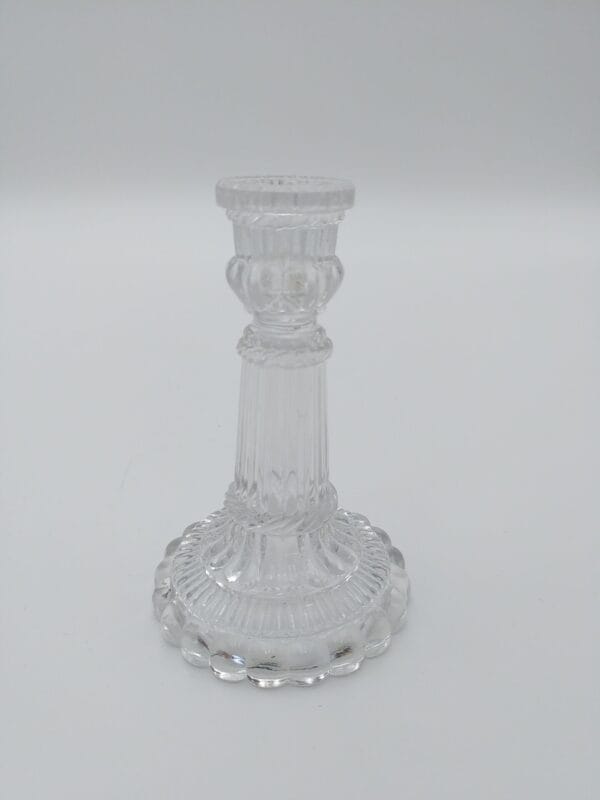 Bougeoir ancien en verre